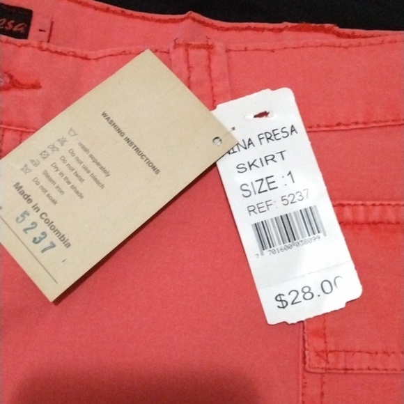 Mini skirt - Picture 14 of 15